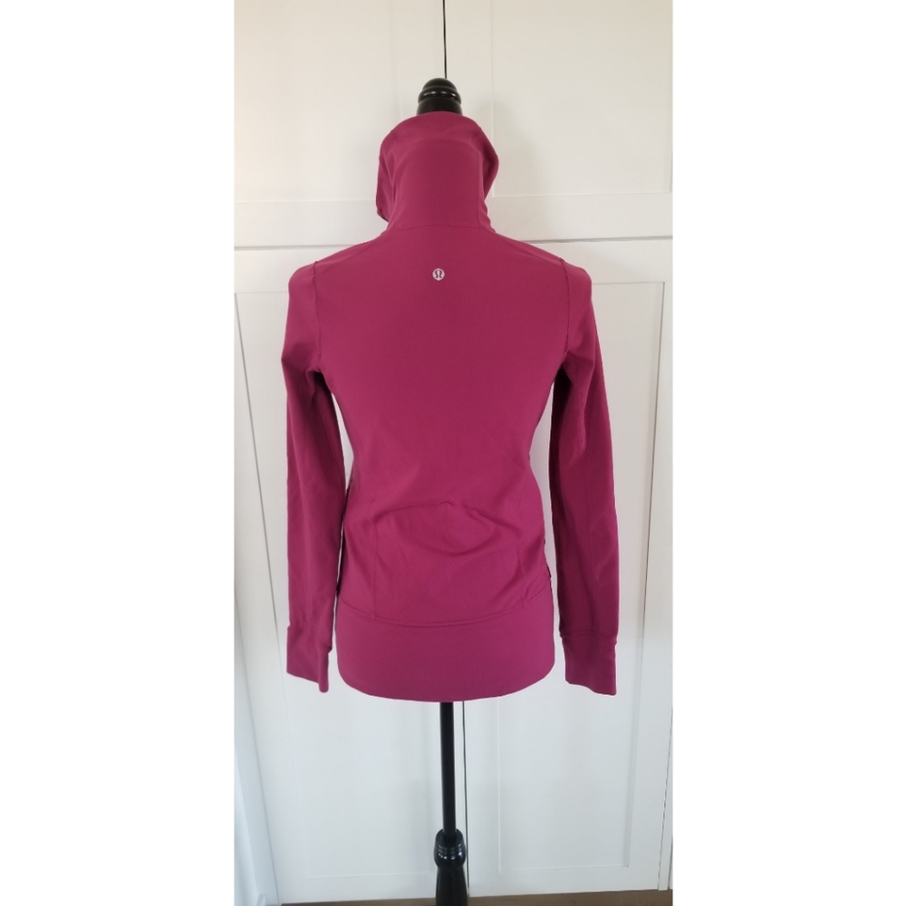 Lululemon Oragami Stride Jacket - image 2